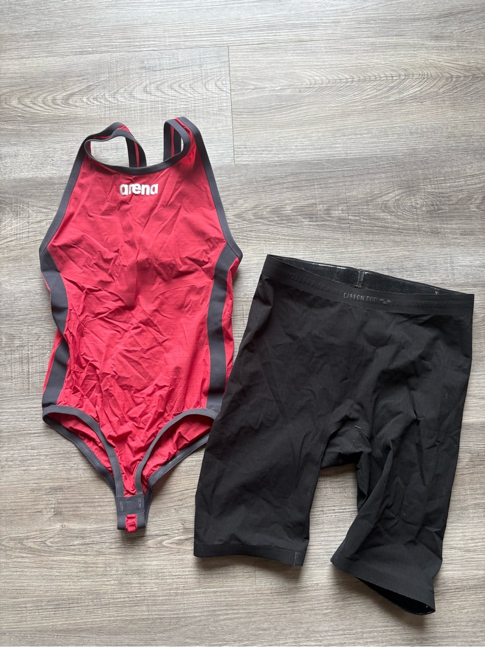 Arena Powerskin Carbon Duo tech suit- size 24/26!
